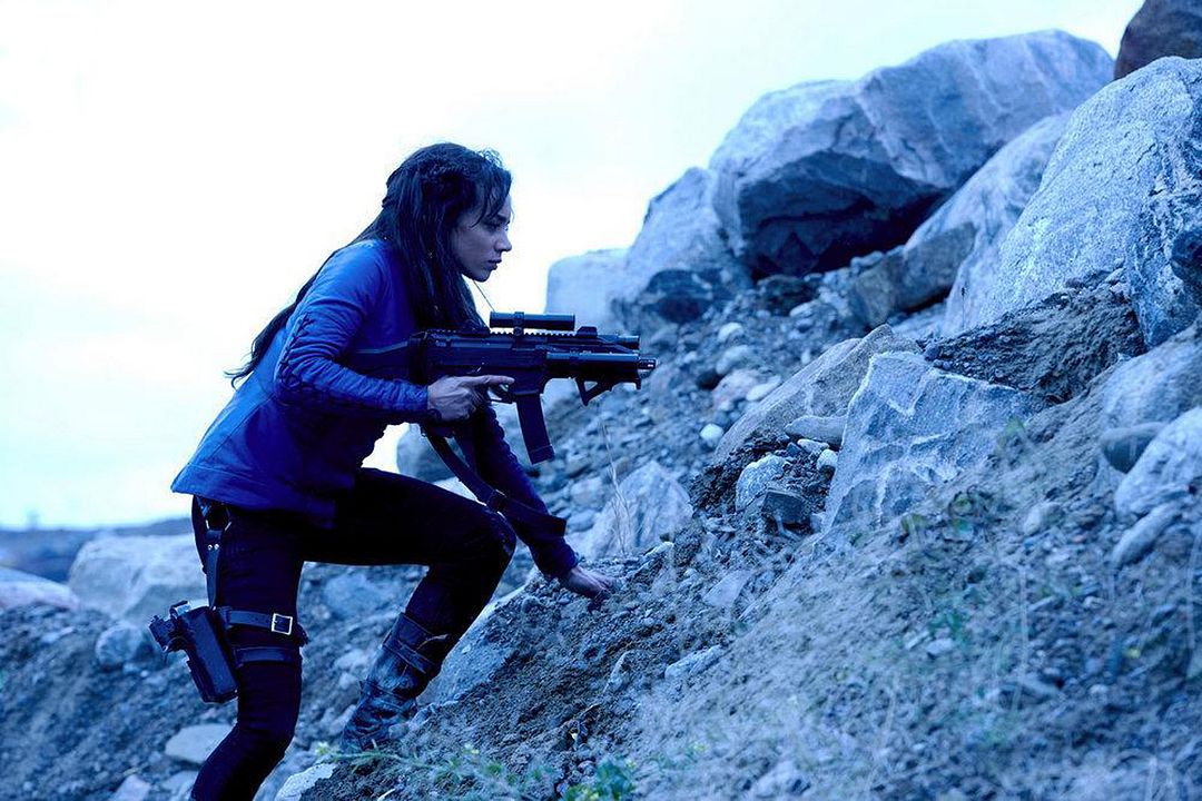 Fotos Hannah John-Kamen