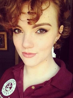 Poster Shannon Purser