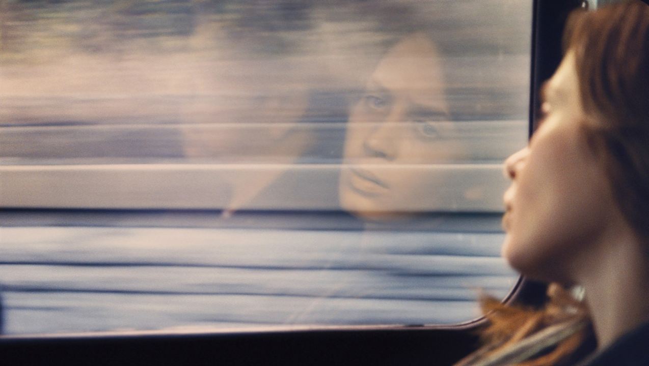 A Garota no Trem : Fotos Emily Blunt