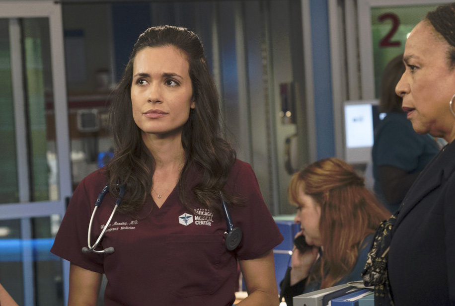 Chicago Med: Atendimento de Emergência : Fotos Torrey DeVitto