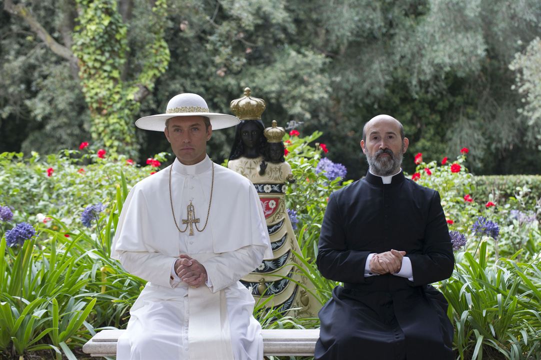 The Young Pope : Fotos Jude Law, Javier Cámara