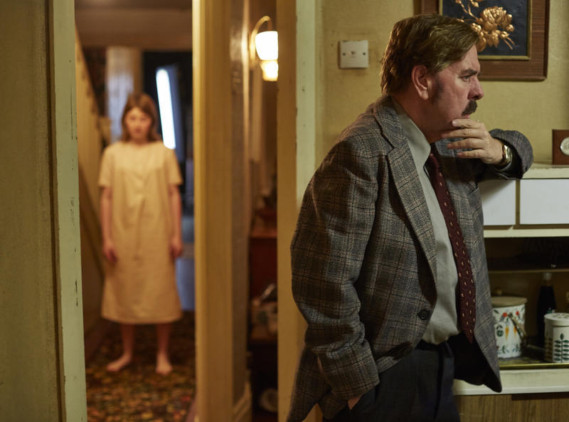 The Enfield Haunting : Fotos Timothy Spall, Fern Deacon