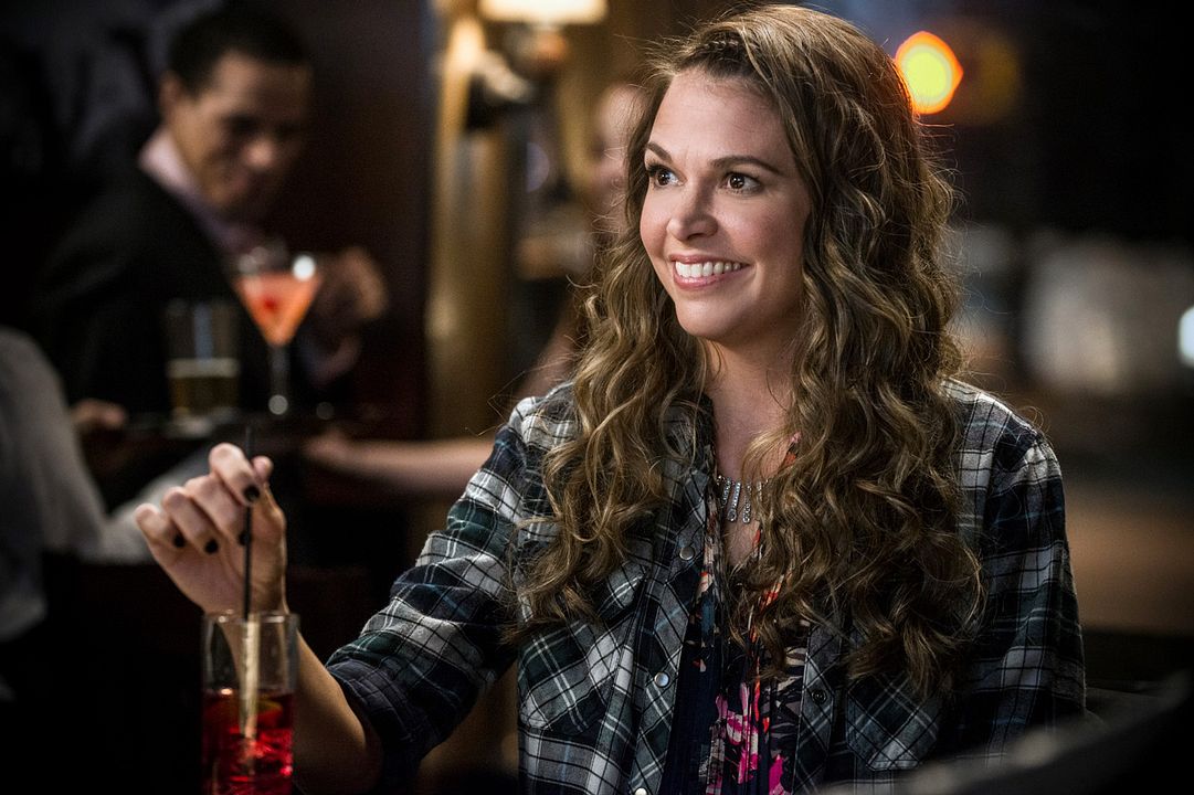 Younger : Fotos Sutton Foster