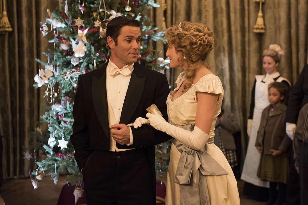 Fotos Yannick Bisson, Helene Joy