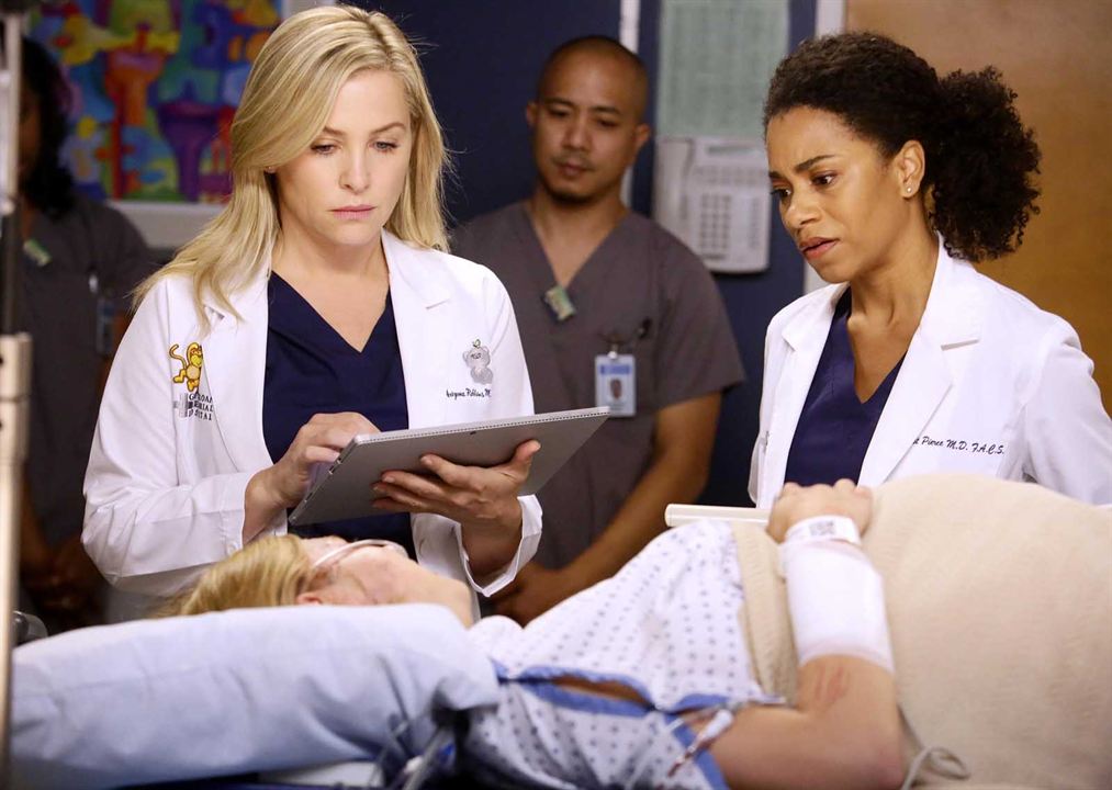 Grey's Anatomy : Fotos Jessica Capshaw, Kelly McCreary