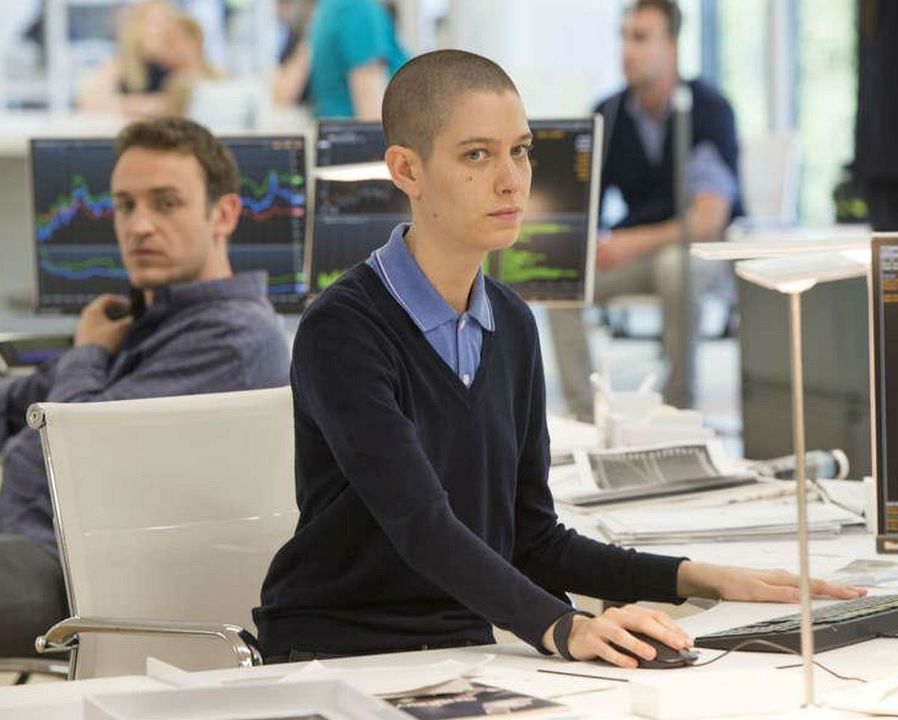 Billions : Fotos Asia Kate Dillon