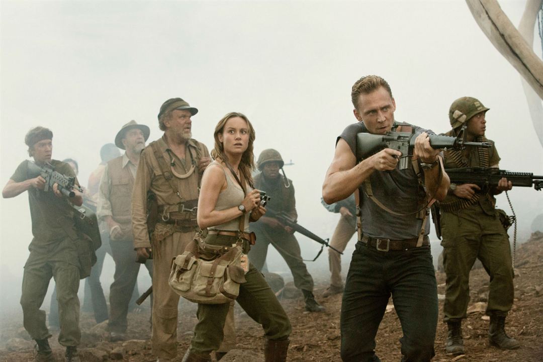 Kong: A Ilha da Caveira : Fotos Brie Larson, John C. Reilly, Tom Hiddleston, John Goodman, Thomas Mann (II)