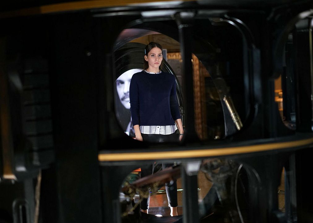 Time After Time : Fotos Genesis Rodriguez