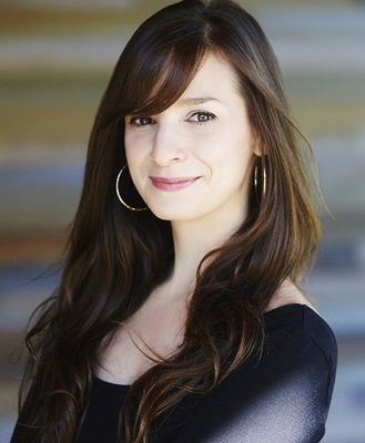 Poster Tara Armstrong