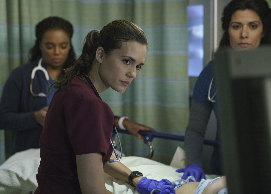 Chicago Med: Atendimento de Emergência : Fotos Torrey DeVitto