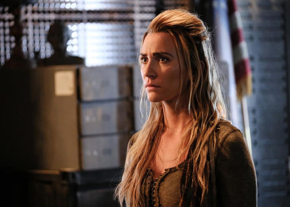 The 100 : Fotos Jessica Harmon