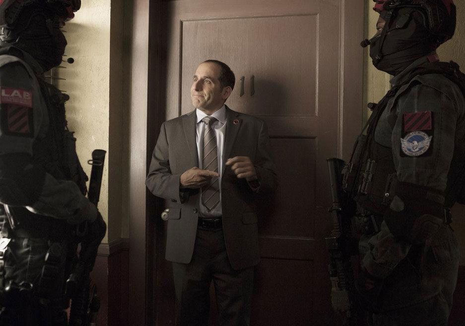 Colony : Fotos Peter Jacobson