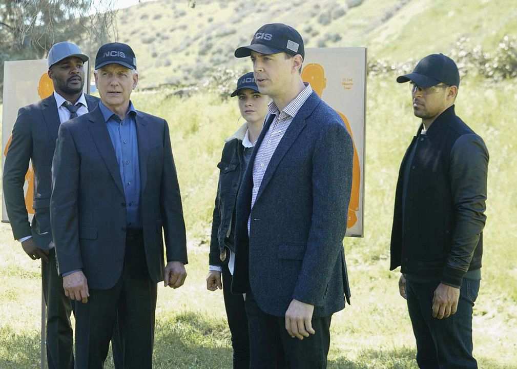 Fotos Sean Murray, Emily Wickersham, Mark Harmon
