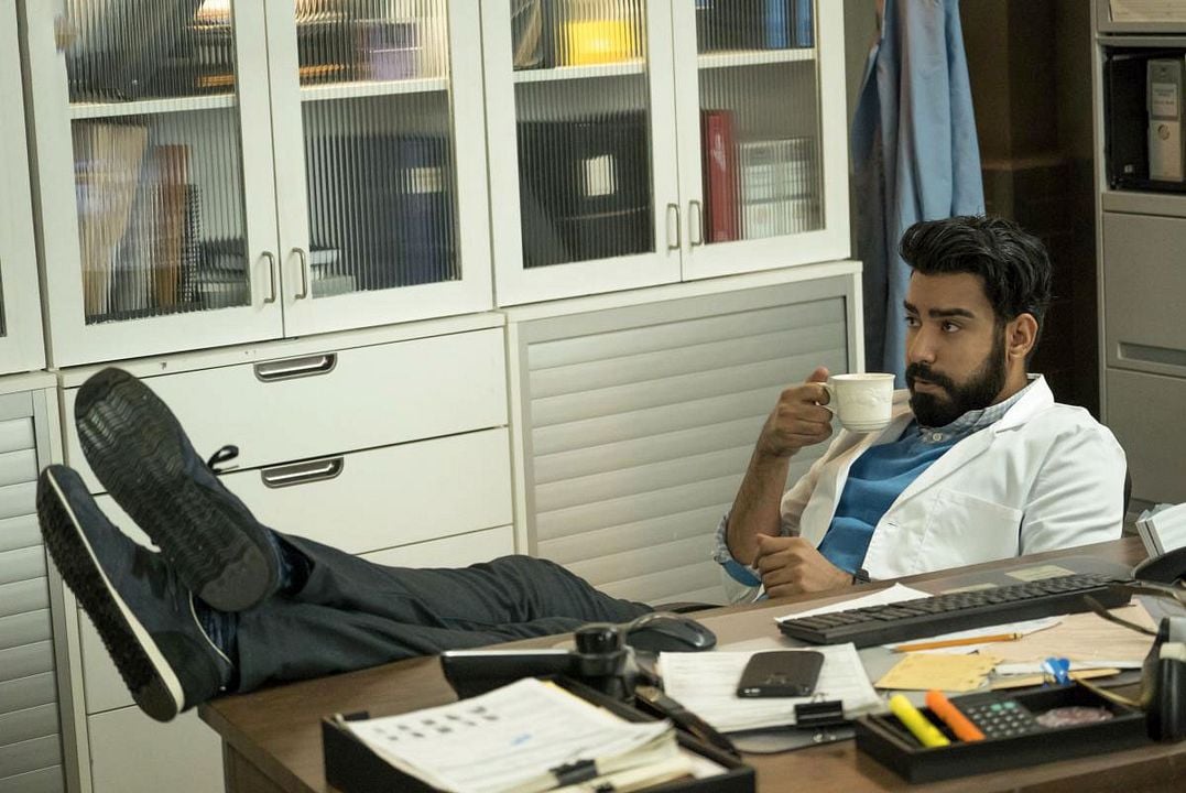 iZombie : Fotos Rahul Kohli