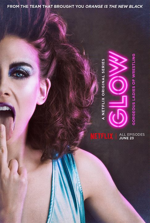 GLOW : Poster