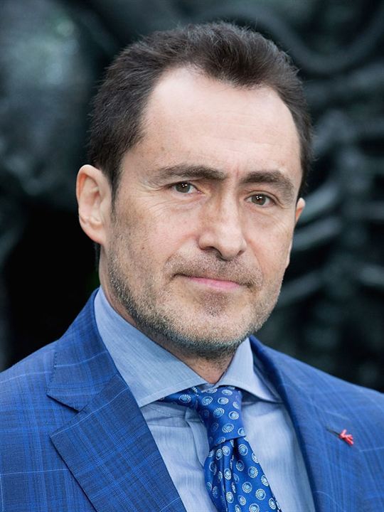 Poster Demian Bichir