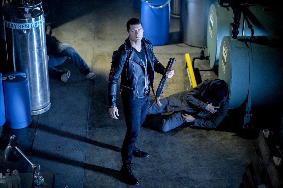 Arrow : Fotos Cody Rhodes