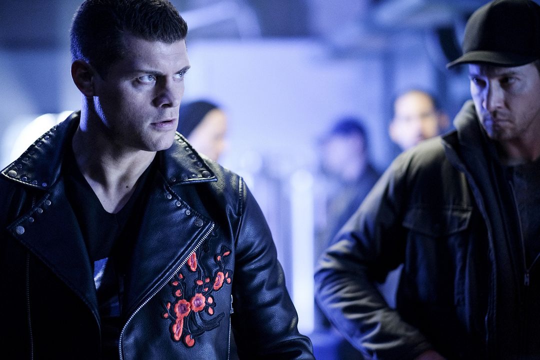 Arrow : Fotos Cody Rhodes