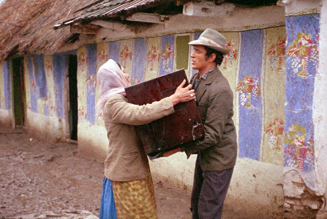 I Even Met Happy Gypsies : Fotos Bekim Fehmiu