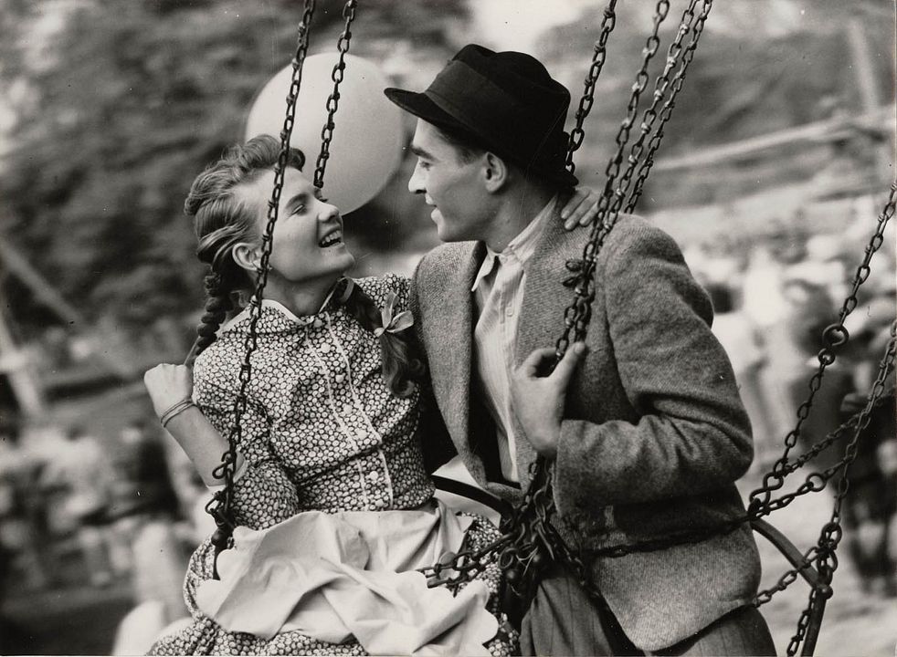 Carrossel do Amor : Fotos Imre Soós, Mari Töröcsik