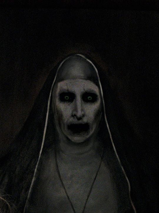 A Freira : Poster
