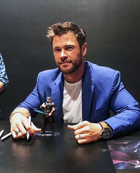 Thor: Ragnarok : Revista