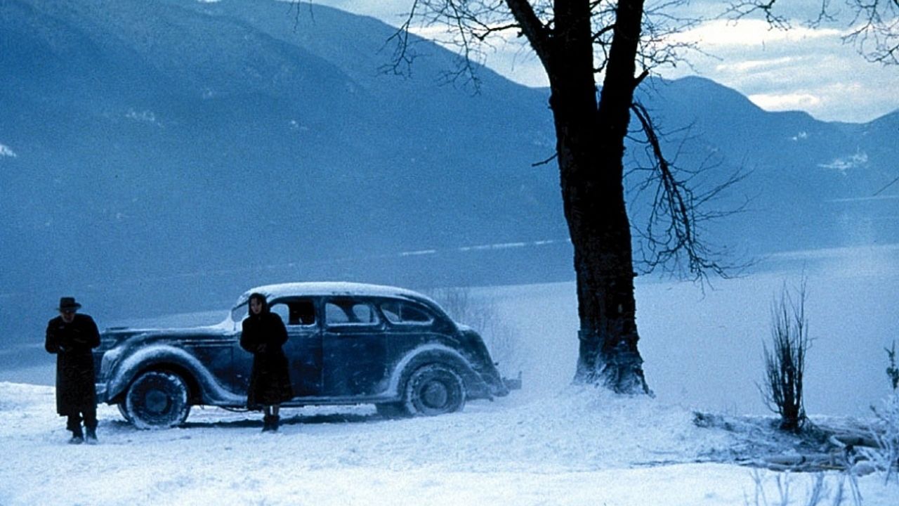 Neve Sobre os Cedros : Fotos