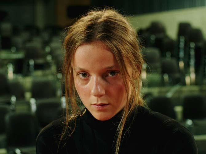 Sarah Interpreta Um Lobisomen : Fotos