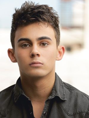 Poster Tyler Alvarez