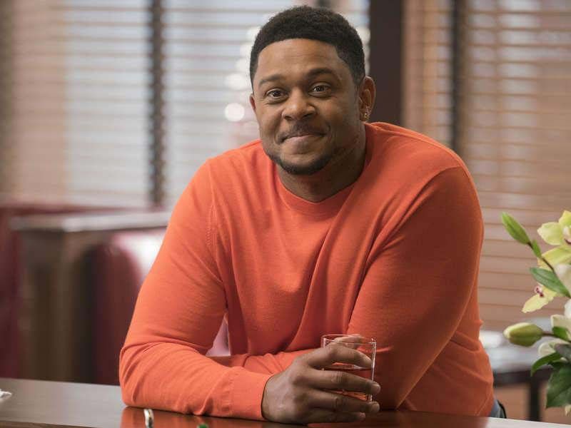 Ray Donovan : Fotos Pooch Hall