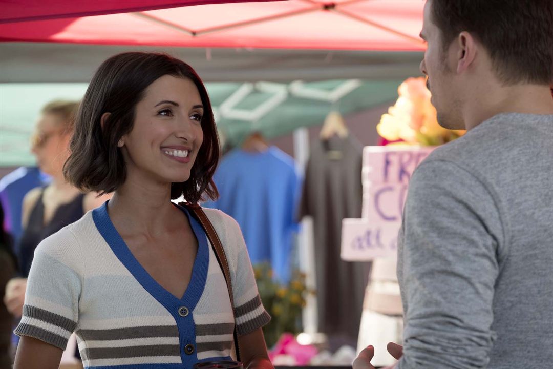 Kevin (Probably) Saves the World : Fotos India De Beaufort