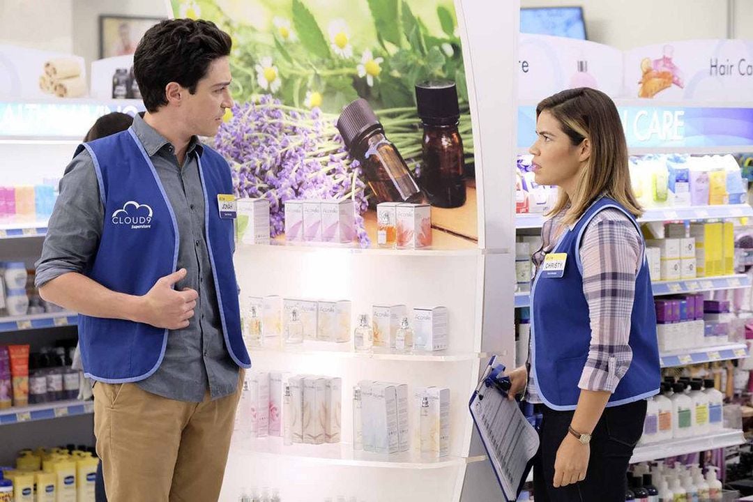 Superstore : Fotos Ben Feldman, America Ferrera