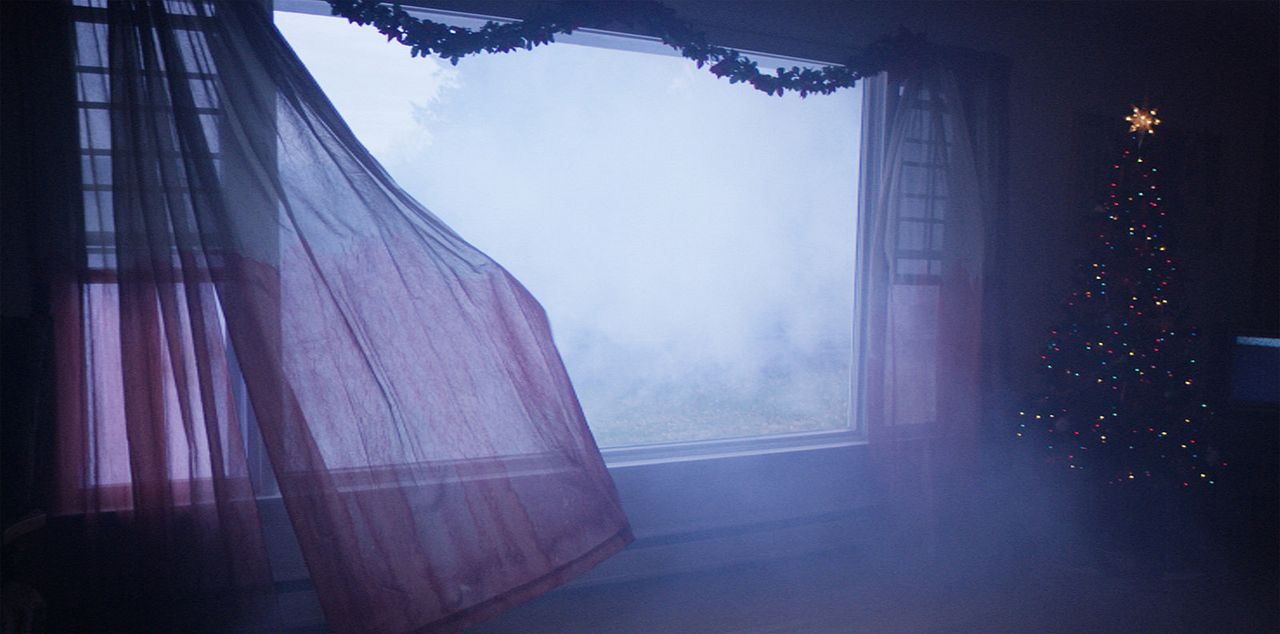 Super Dark Times : Fotos