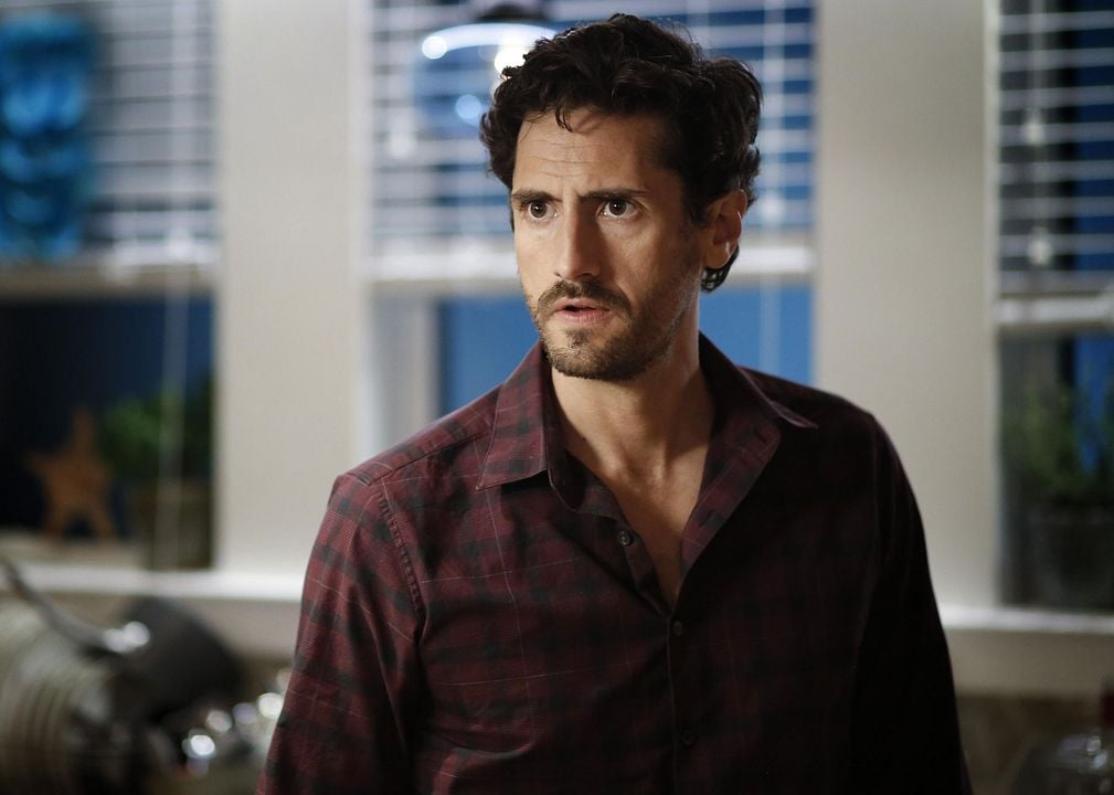 Good Behavior (2016) : Fotos Juan Diego Botto