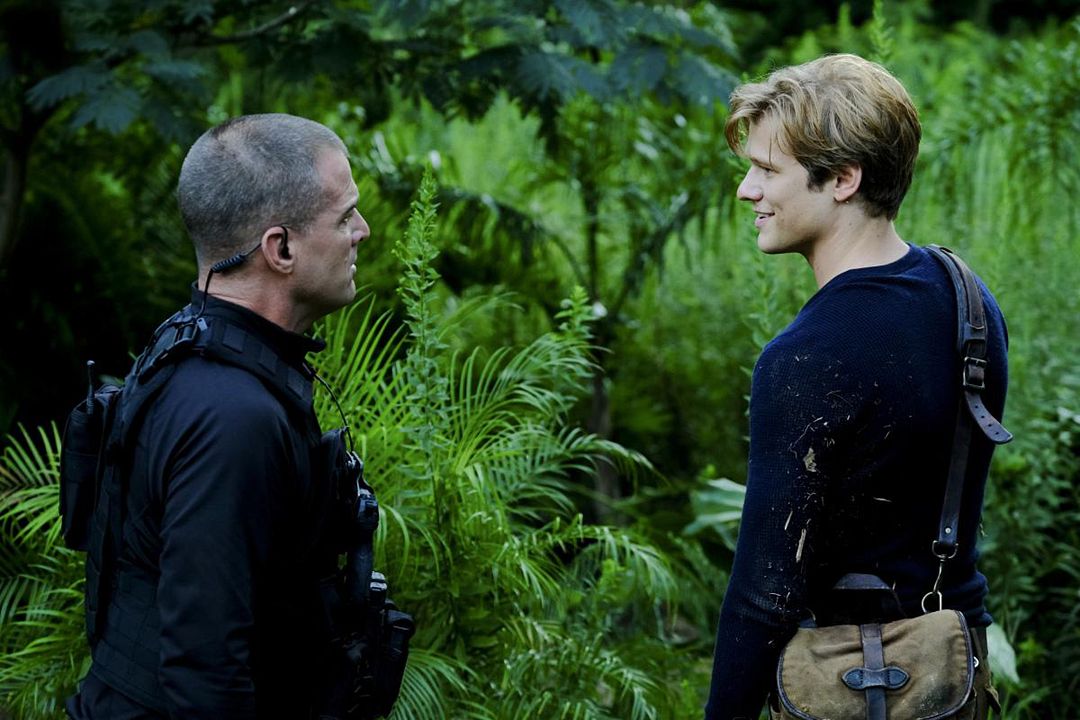 MacGyver (2016) : Fotos George Eads, Lucas Till