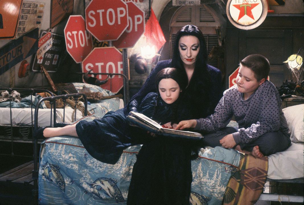A Família Addams : Fotos Christina Ricci, Anjelica Huston
