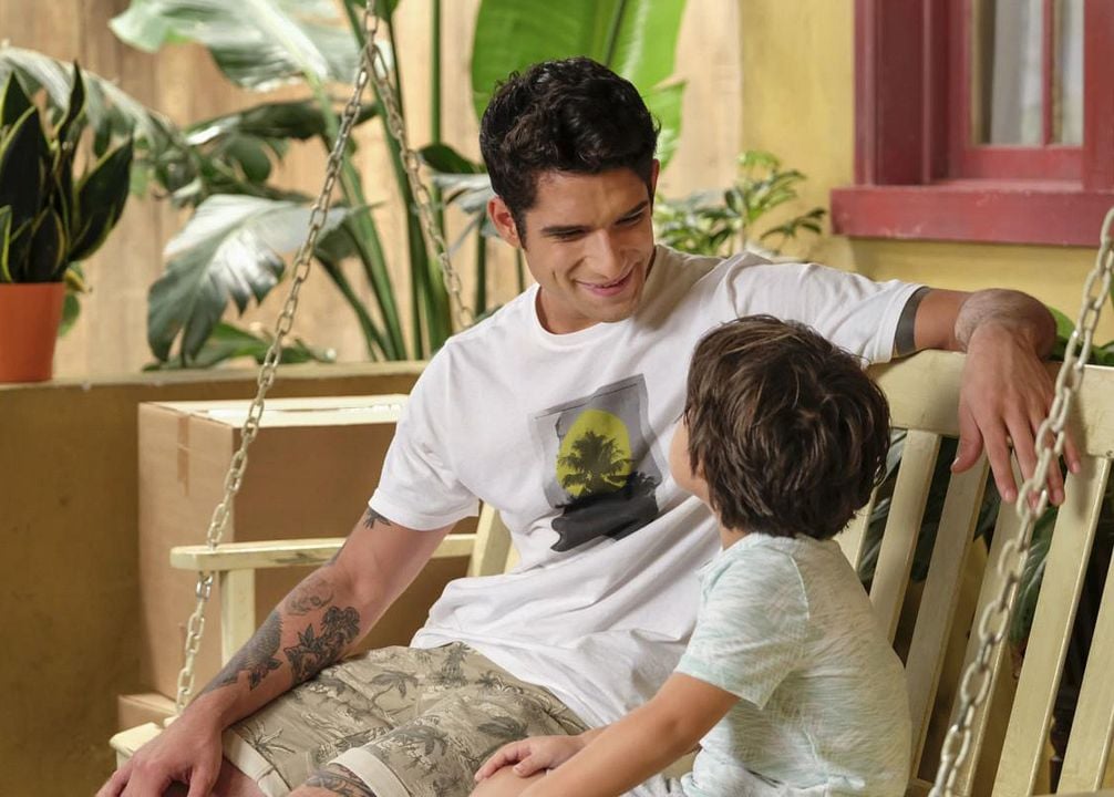 Jane The Virgin : Fotos Tyler Posey