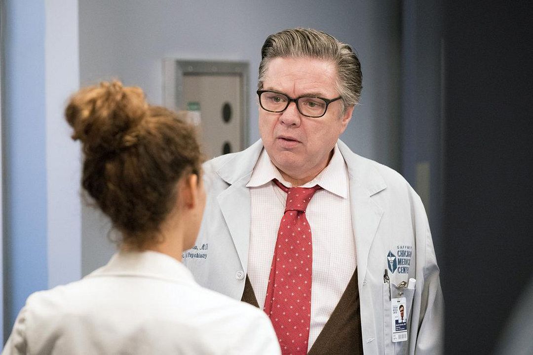 Chicago Med: Atendimento de Emergência : Fotos Oliver Platt