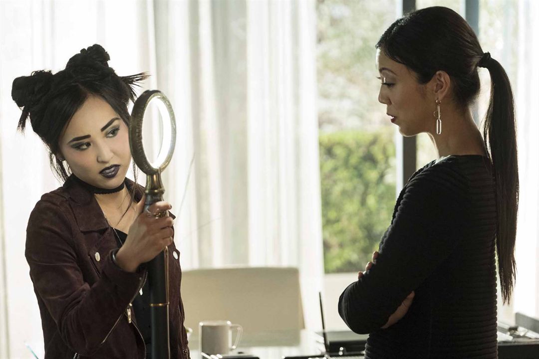 Marvel's Runaways : Fotos Brittany Ishibashi, Lyrica Okano