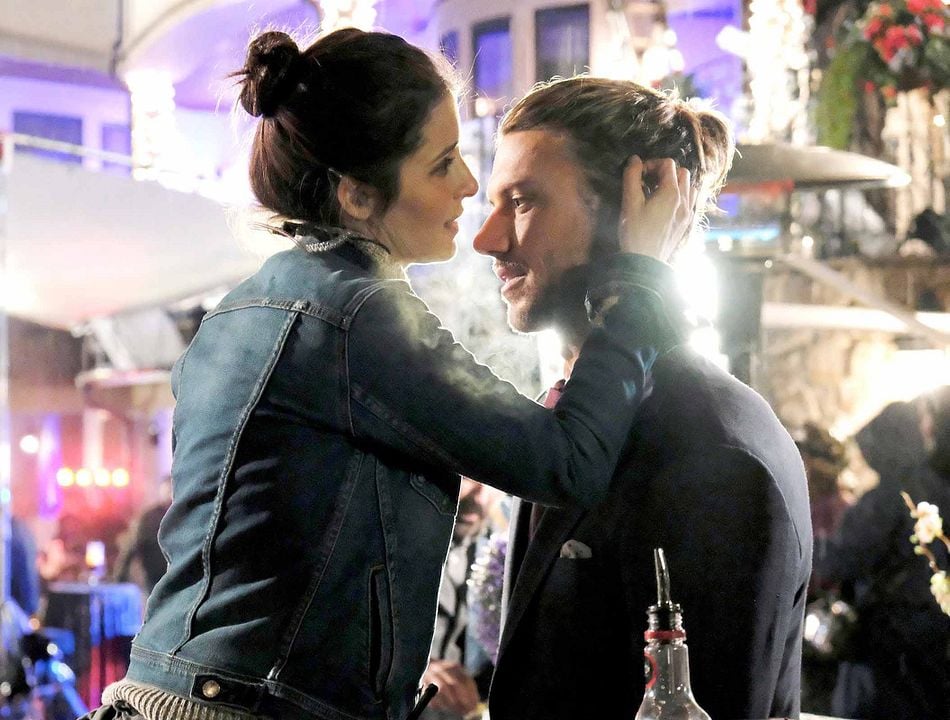 UnREAL - Nos Bastidores de um Reality : Fotos Shiri Appleby, Adam Demos