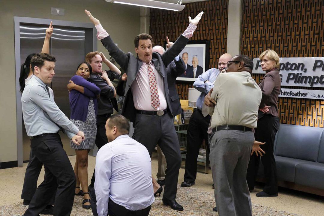 Crazy Ex-Girlfriend : Fotos Pete Gardner