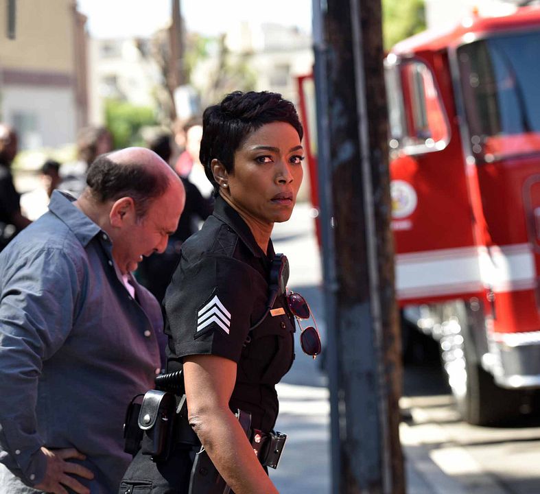 9-1-1 : Fotos Angela Bassett