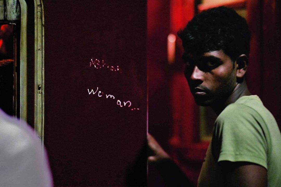Demons in Paradise : Fotos