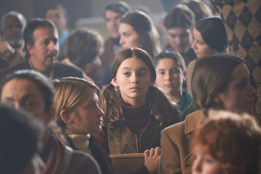 Cross My Heart : Fotos