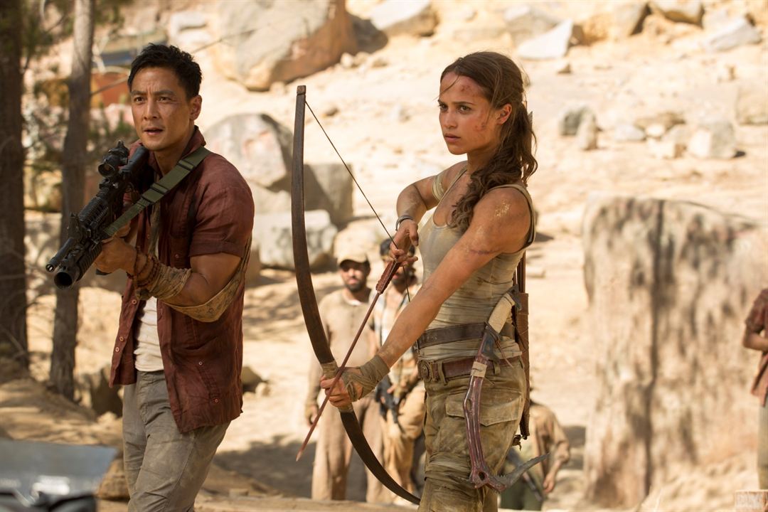 Tomb Raider: A Origem : Fotos Daniel Wu, Alicia Vikander