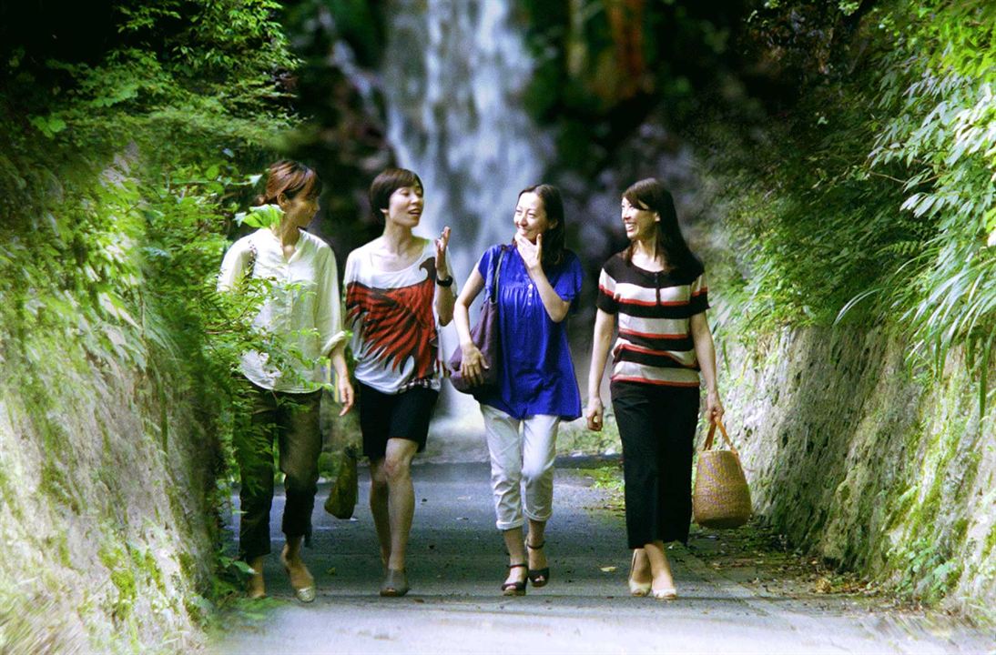 Happy Hour : Fotos Hazuki Kikuchi, Rira Kawamura, Maiko Mihara, Sachie Tanaka