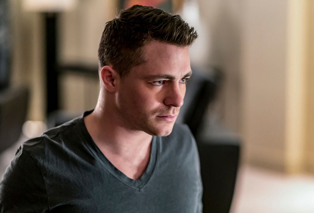 Arrow : Fotos Colton Haynes