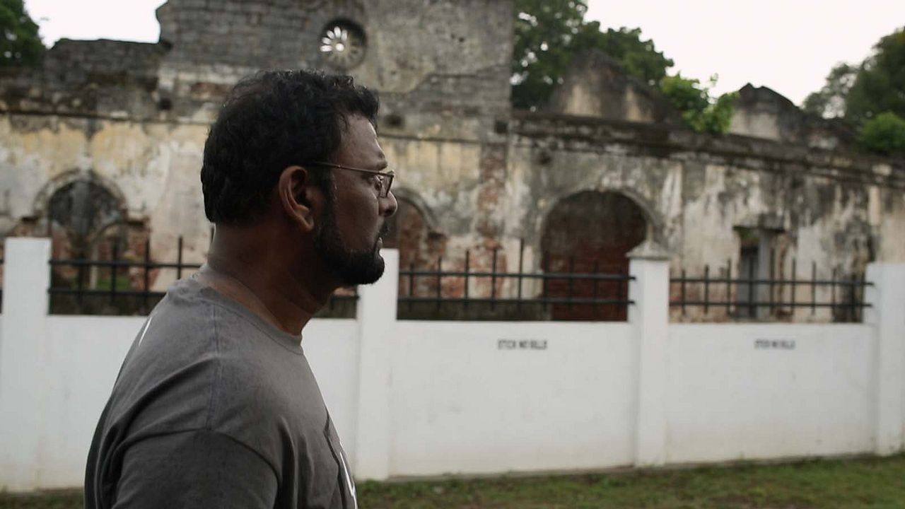 Demons in Paradise : Fotos