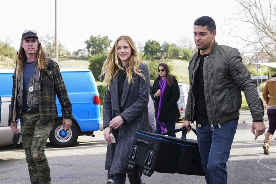 Fotos Wilmer Valderrama, Emily Wickersham, Mark Harmon