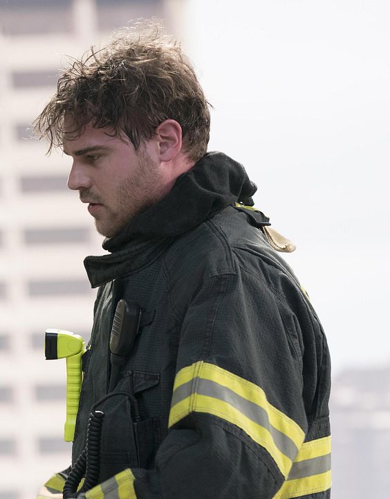 Station 19 : Fotos Grey Damon